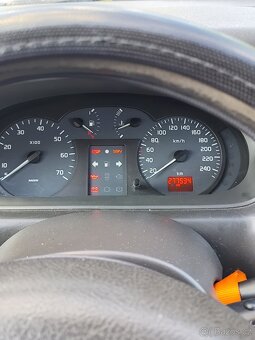 Prodám Renault Scénic 1.6 79 kW - 4