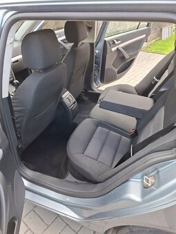 Škoda Octavia 2..1,6mpi 170tisic km.1majitel v ČR - 4