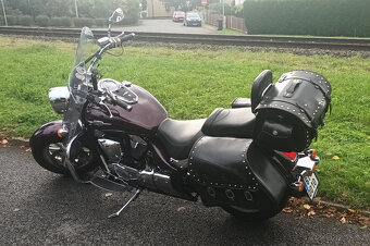 Suzuki Intruder 1800R - 4