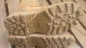 Prodám kanady Bates - 4