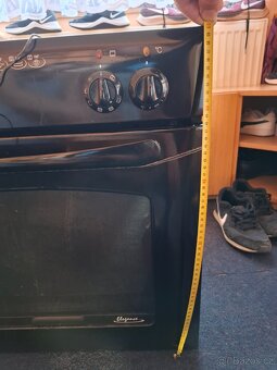 Vestavná trouba a skloker varná deska - 4