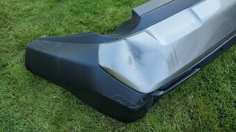 Toyota RAV4 2018 - Zadny naraznik kryt kufra spojler difuzor - 4