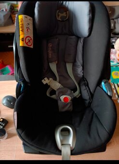 Cybex vejce + základna - 4