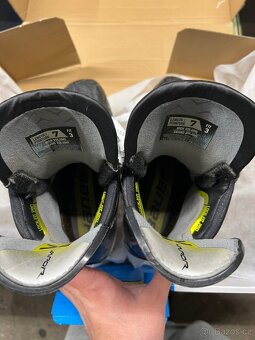 Brusle Bauer Hyperlite 2 - 4