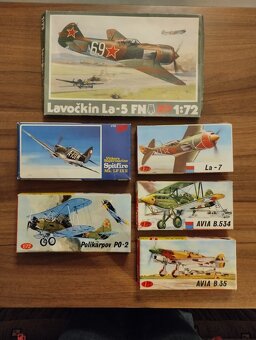 Modely letadel,KP, plastové stavebnice. - 4