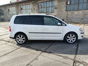 Volkswagen Touran 1.4TSi - 4
