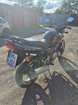 Kawasaki ER-5 - 4