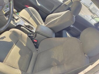 Ford Mondeo 2009 - 4