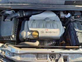 Opel Zafira 2003 1,8 16V 92kW Z18XE - DILY z VOZU - 4
