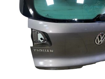 Páté dveře šedá metalíza LD7S VW Tiguan 5N r.v. 2009 - 4