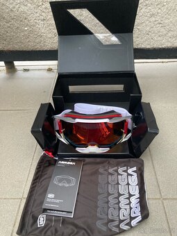 motokrosové brýle 100% ARMEGA Lightsaber – červené chrom - 4