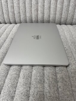MacBook Air M3 13,6” Silver 8GB/512GB 2024 - 4