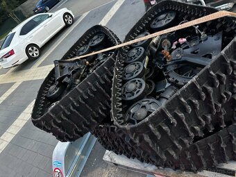 Pásy Apache pro šestikolku Outlander 6x6 - 4