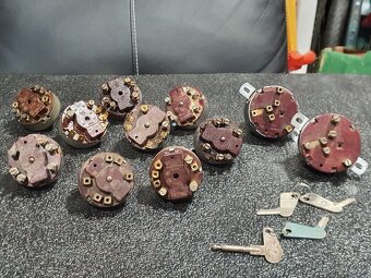 Spínací skříň Jawa - 4