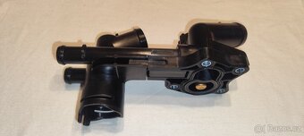 Termostat pro motor 1,2TSI Škoda , VW, Seat 03F121111A - 4