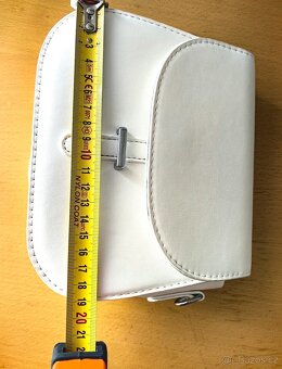 Nová bílá nebo černá kabelka - 4