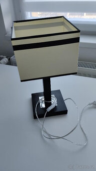 STOLNÍ SVÍTILNA - LAMPA - 4