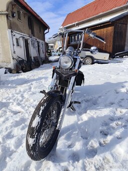 Suzuki Intruder 1400 - 4