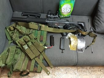 Mp5 Airsoftový samopal CM.041 SD6 - celokov Nevhodný dárek. - 4