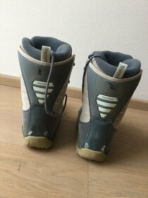 boty na snowboard vel. 37,5 - 4