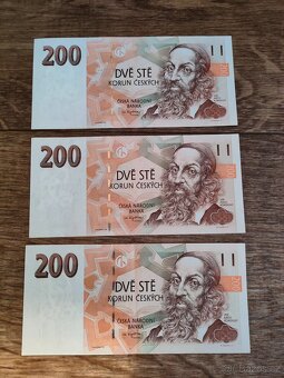 Bankovky 200 Kč tenký prouzek - 4