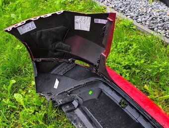 Prodám zadní nárazník Škoda Karog - 4