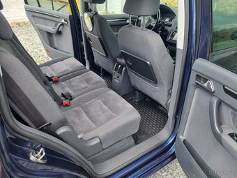 VW Touran 2,0 TDI - 4