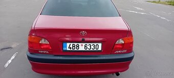 Toyota avensis 2.0 benzín R.v.1998 - 4