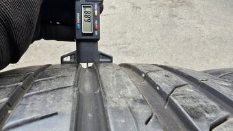 Letní pneu 255/35/19 Continental - 4