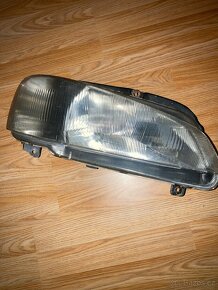 Přední světla na vůz peugeot 106 - 4
