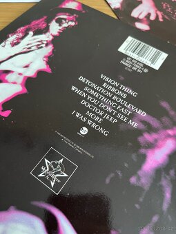 The Sisters Of Mercy – Vision Thing - 4