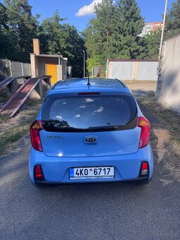 KIA Picanto - 4