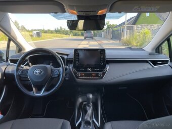 Toyota Corolla 1.8 hybrid (2019) - 4