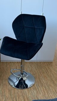 Kosmetické křeslo - 4