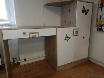 Psací stůl s komodou. - 4