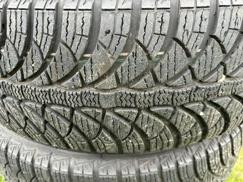 Prodám zánovní pneu 185/55/15 - 4