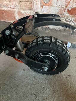 Elektrokoloběžka 5600w gunai monster - 4