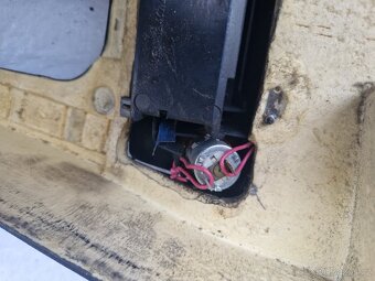 BMW e30 středový panel - 4