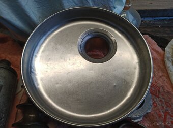 Mlýnek na maso alba Re 22 - 4