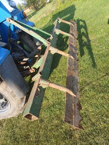 nosič bran za  traktoru - 4