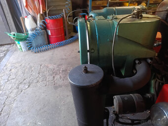 Motor na malotraktor T4k10 - 4