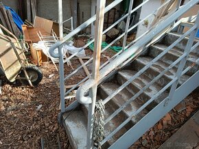 Ocelové svařované schodiště - 4