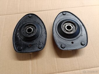 horní uložení tlumiče VW Brouk 1302/1303 - - 4