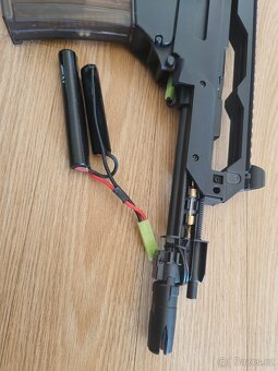 Airsoftová zbraň CM36C - 4