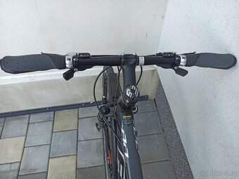 Prodám trekové kolo FELT, Shimano Deore - 4