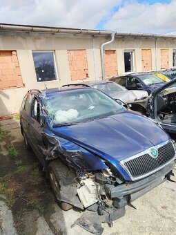 Škoda Octavia 2 1.9 77kw BXE - 4