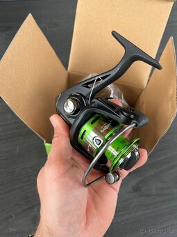 Prodám nový univerzální naviják - Mikado La Vida FD 3006 Fd - 4