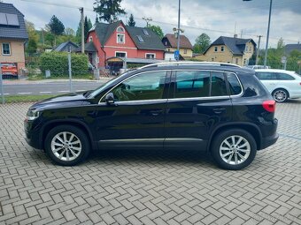 Volkswagen Tiguan 1.4TSi SPORT - STYLE 124t.KM 1.MAJITEL - 4