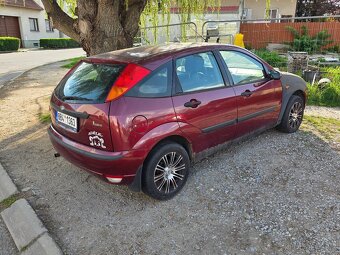 Ford focus 1.6 74kw - 4