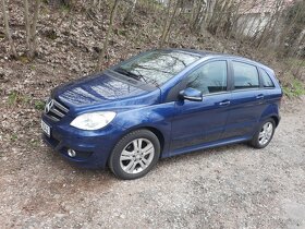 Mercedes Benz B180 - 4
